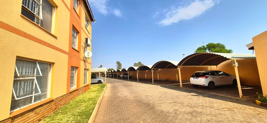 2 Bedroom Property for Sale in Die Bult North West